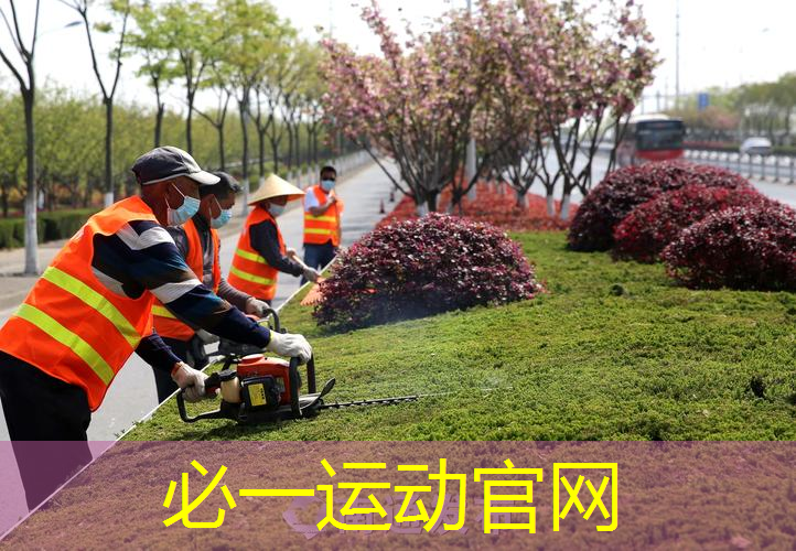网球拍训练器怎么装上去