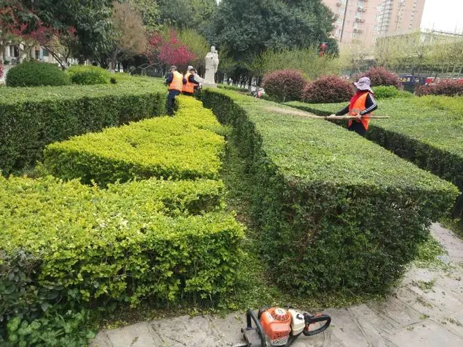 放网球拍用的包包是什么
